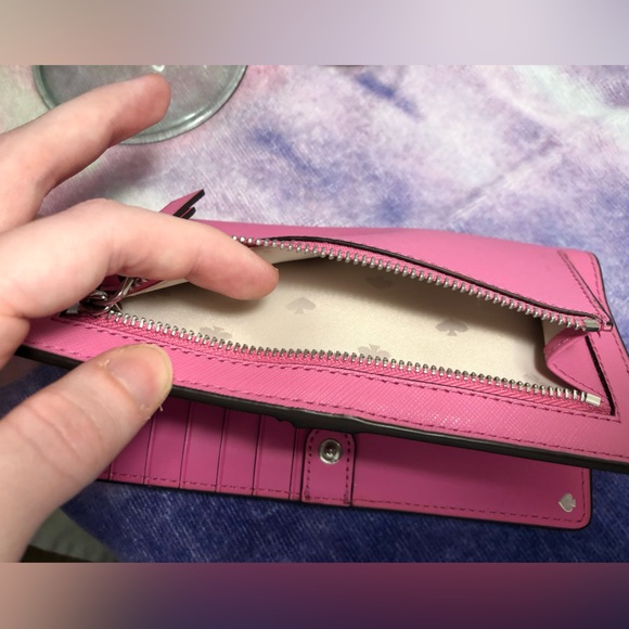 Kate spade pink on pink snap wallet - Picture 2 of 12